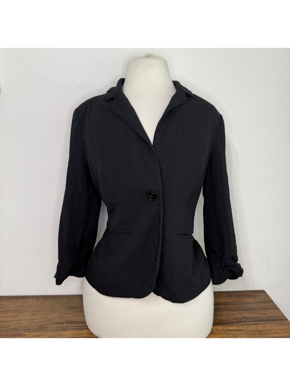 The Limited Black Fitted Blazer Jacket Size XS